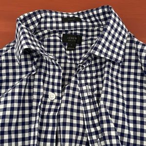 Excellent condition Jcrew Crosby blue checkered dress shirt.